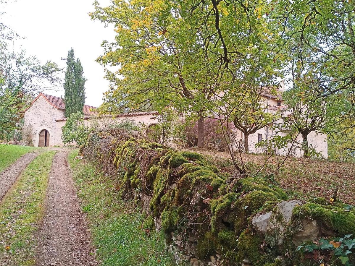 Les Granges De L Abbaye Bed & Breakfast Ginals Exterior photo